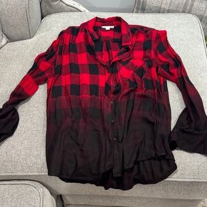 beachlunchlounge Red and Black Plaid Top